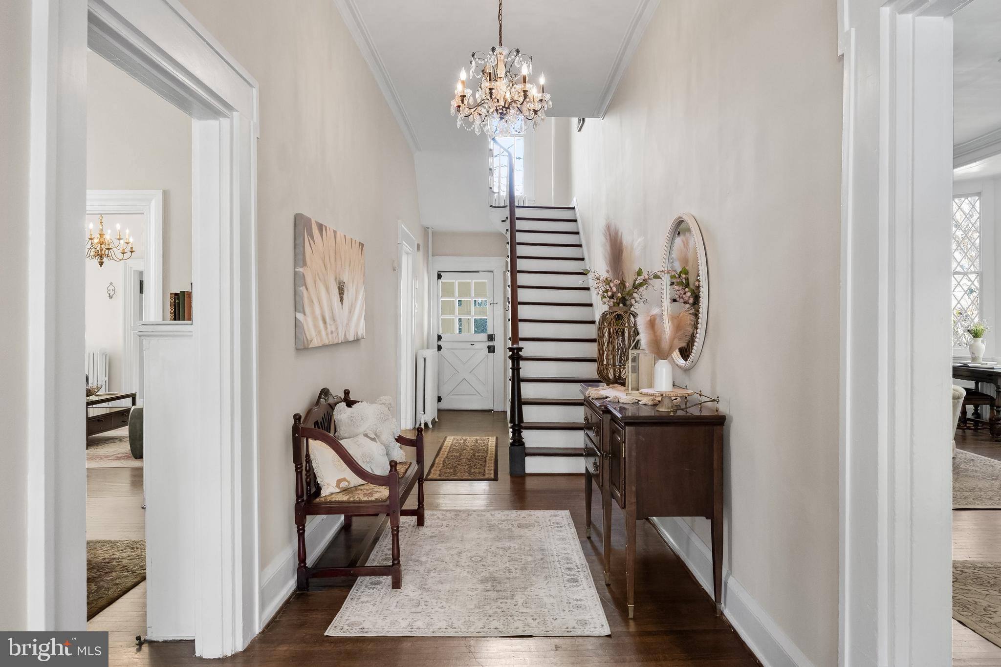 100 Main Street Riverton, NJ 08077 - Photo 8 of 44 a view of a hallway with seating area