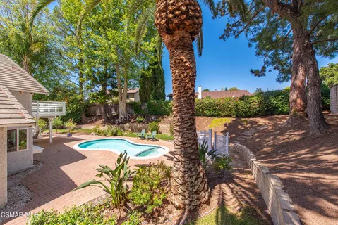 $1,199,000 | 725 Pickford Court, Newbury Park, CA 91320