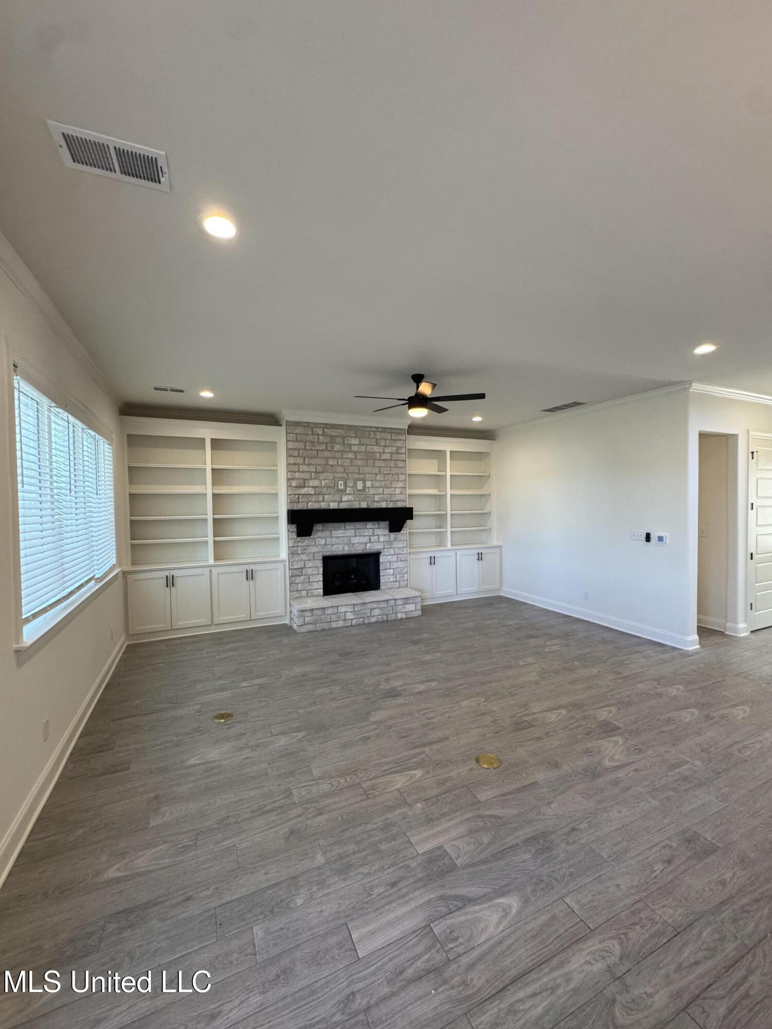 2288 Slocum Road Hernando, MS 38632 - Photo 11 of 53 Photo Oct 31 2025, 1 46 25 PM