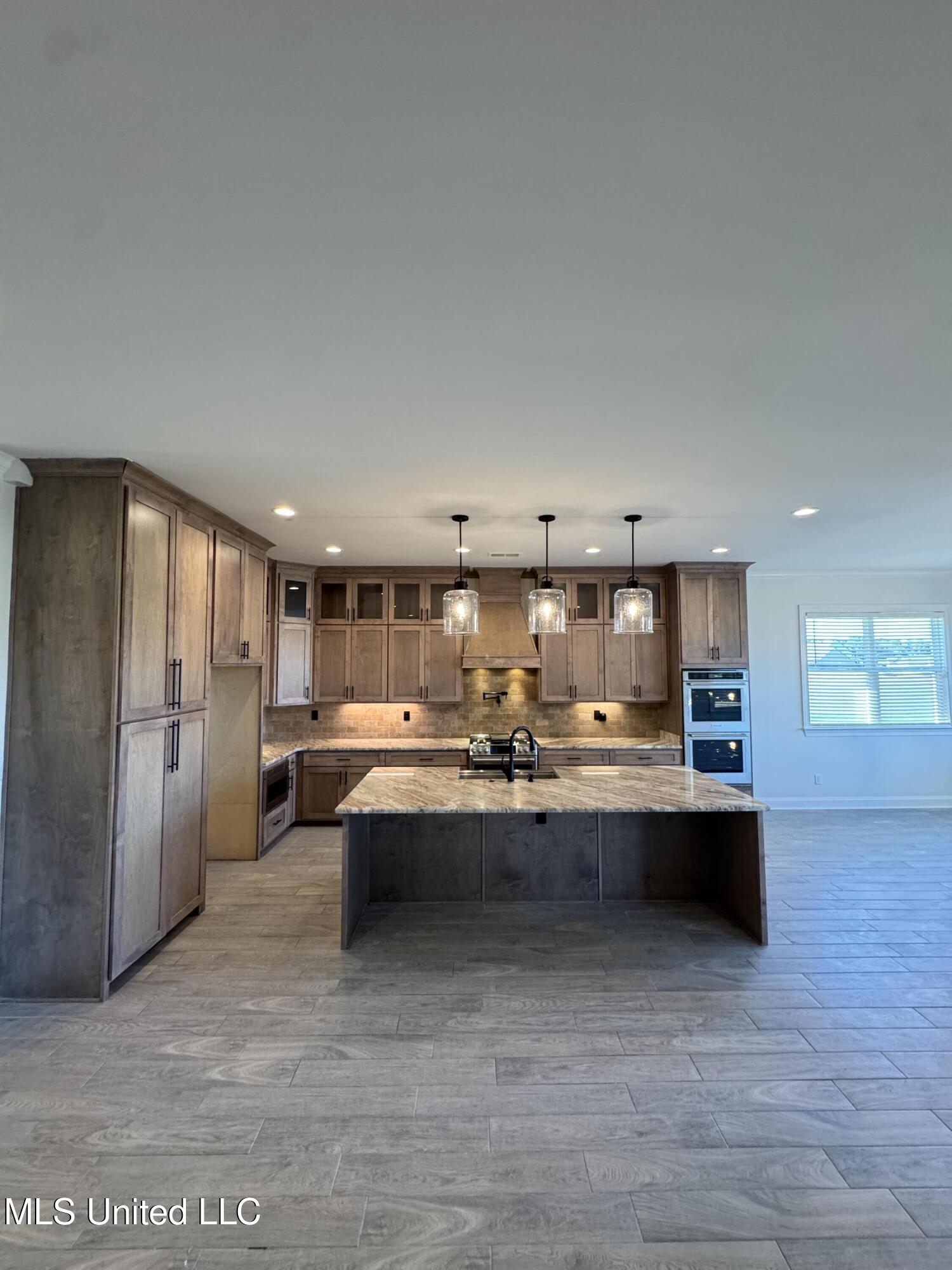 2288 Slocum Road Hernando, MS 38632 - Photo 16 of 53 Photo Oct 31 2025, 1 46 39 PM