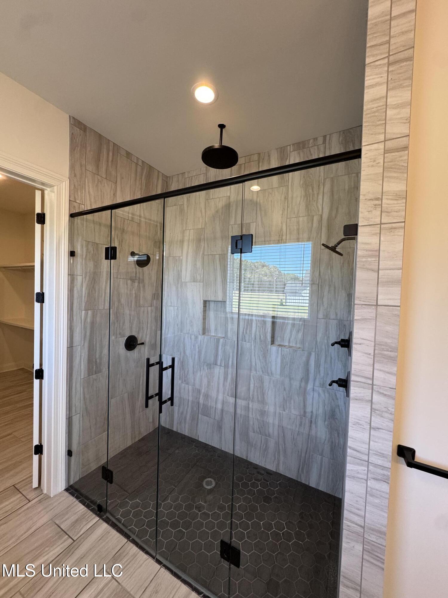 2288 Slocum Road Hernando, MS 38632 - Photo 35 of 53 Photo Oct 31 2025, 2 01 24 PM