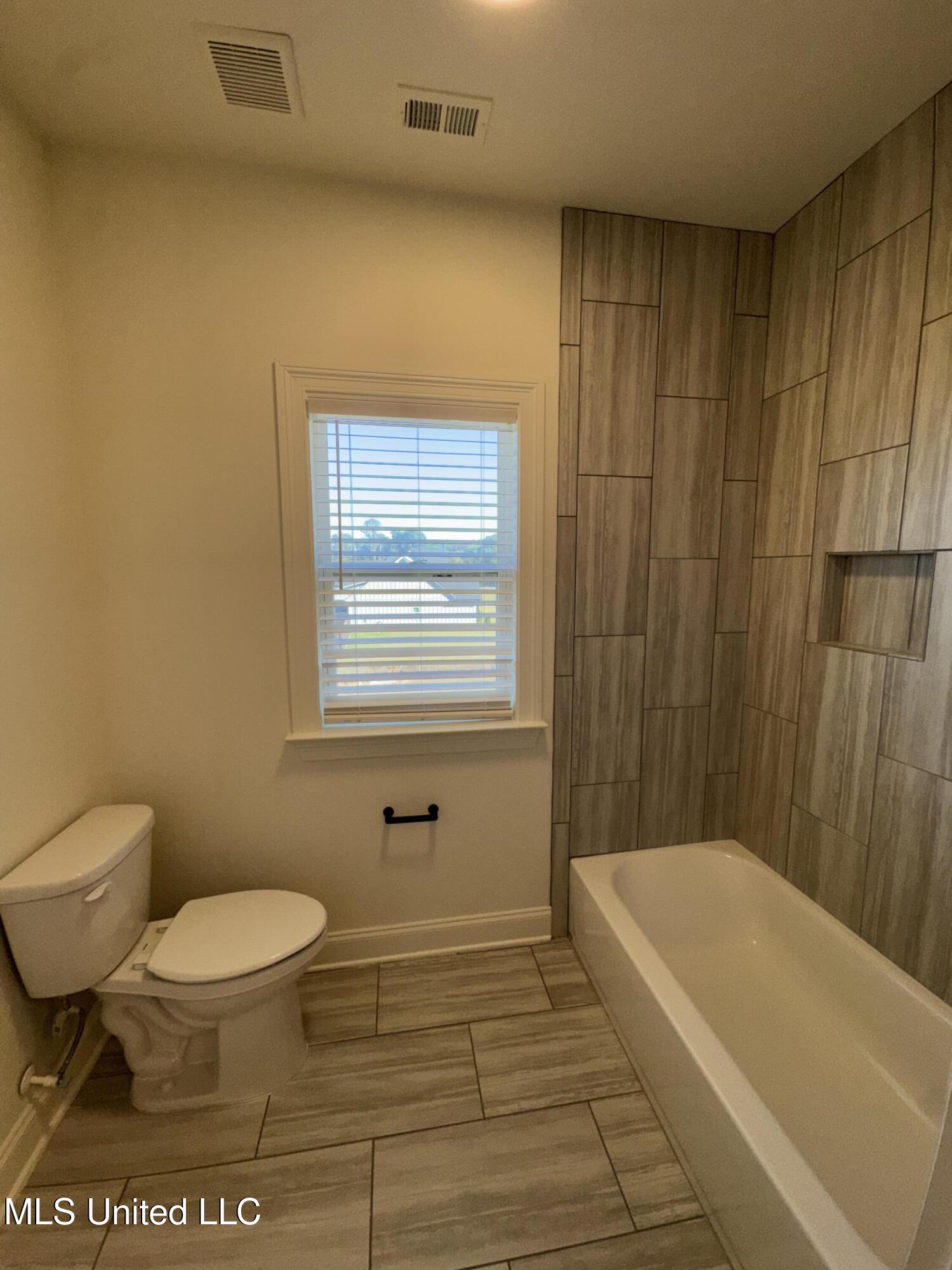 2288 Slocum Road Hernando, MS 38632 - Photo 48 of 53 Photo Oct 31 2025, 2 18 57 PM