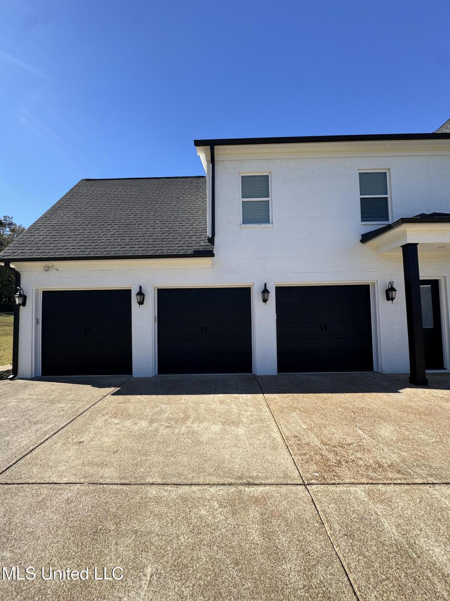 2288 Slocum Road Hernando, MS 38632 - Photo 6 of 53 Photo Oct 31 2025, 1 40 12 PM