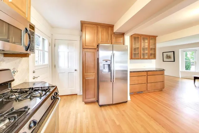 $728,000 | 315 South Beverly Lane, Arlington Heights, IL 60005