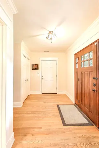 $728,000 | 315 South Beverly Lane, Arlington Heights, IL 60005