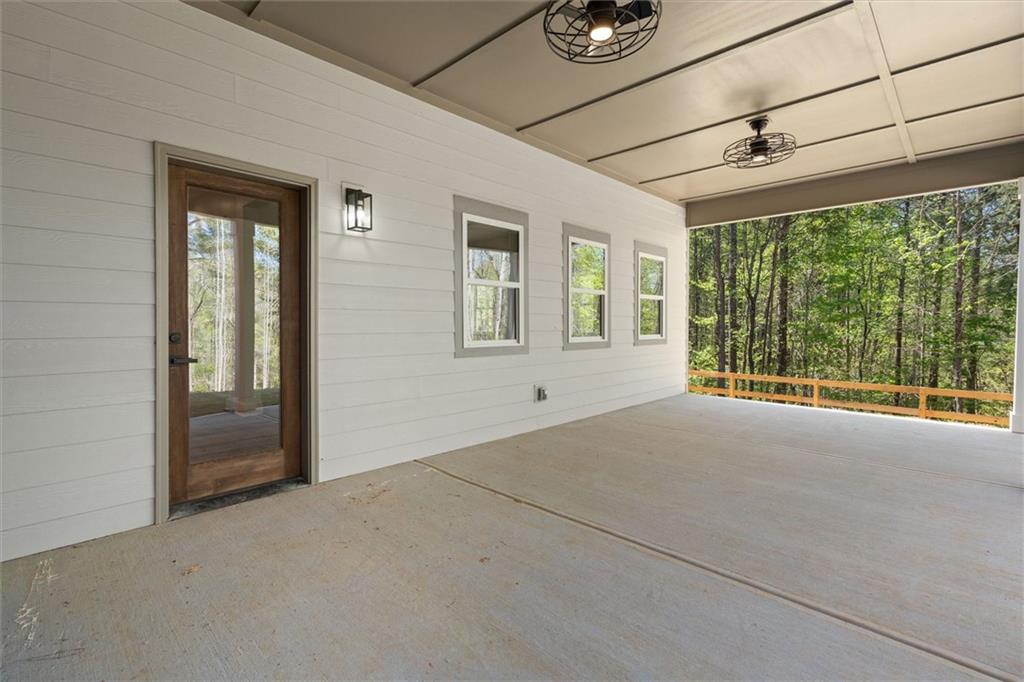 327 Crest Pointe South Bremen, GA 30110 - Photo 10 of 45