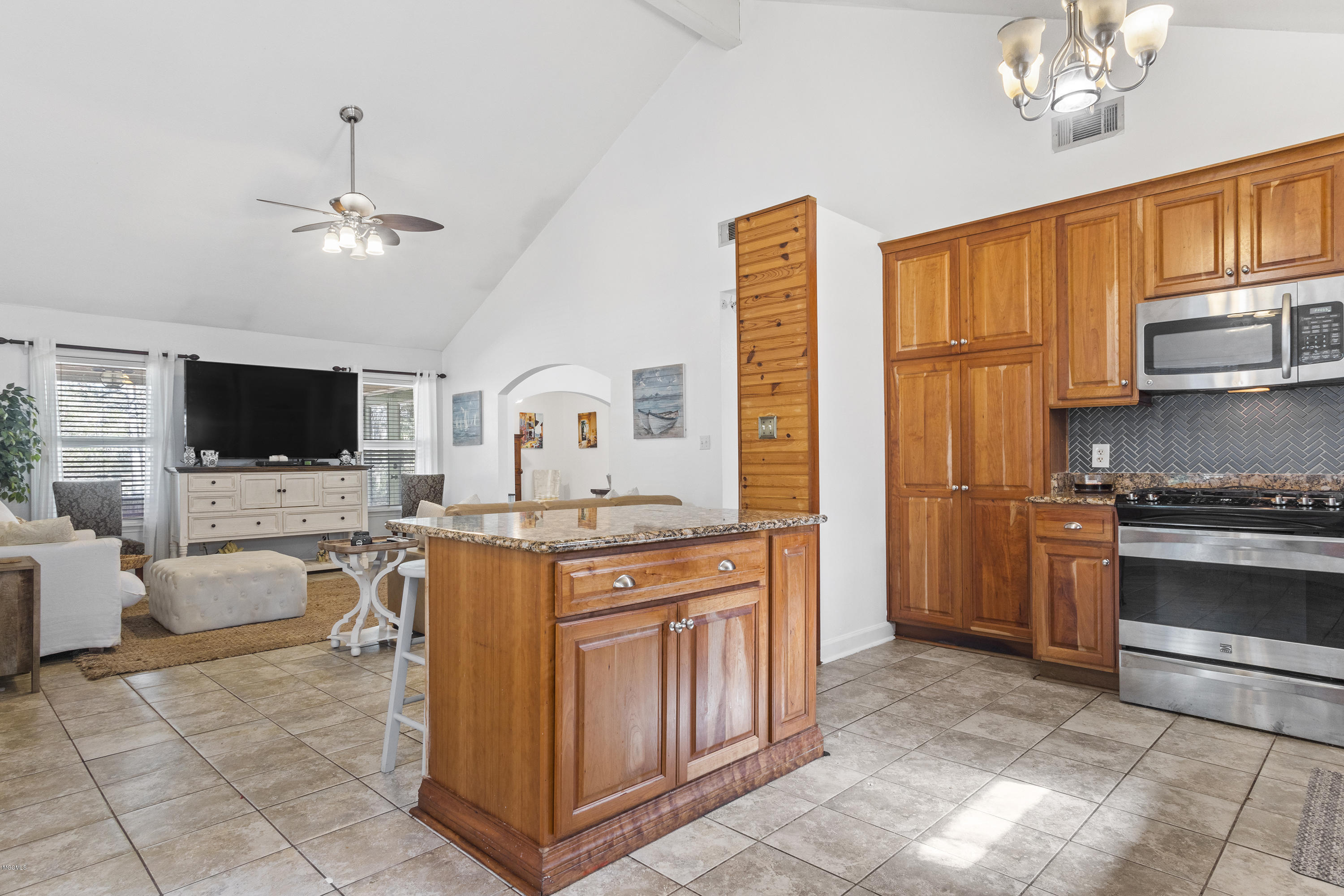 7400 Joe Fountain Road Ocean Springs, MS 39564 - Photo 9 of 36 967FA076-F197-4CED-AFEF-AD16E1669D11