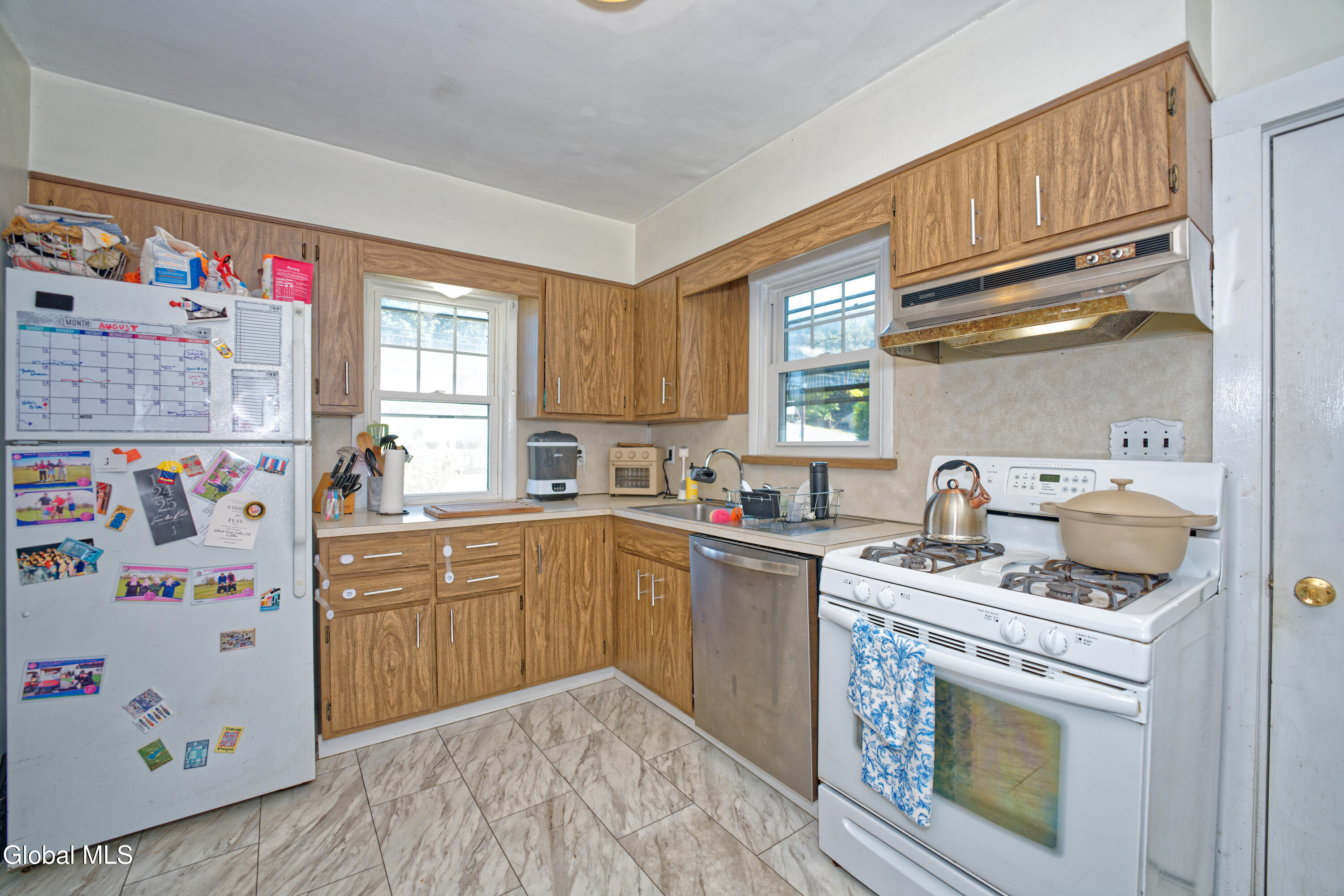 688 Hoosick Road Brunswick, NY 12180 - Photo 11 of 35 3 Kitchen 3