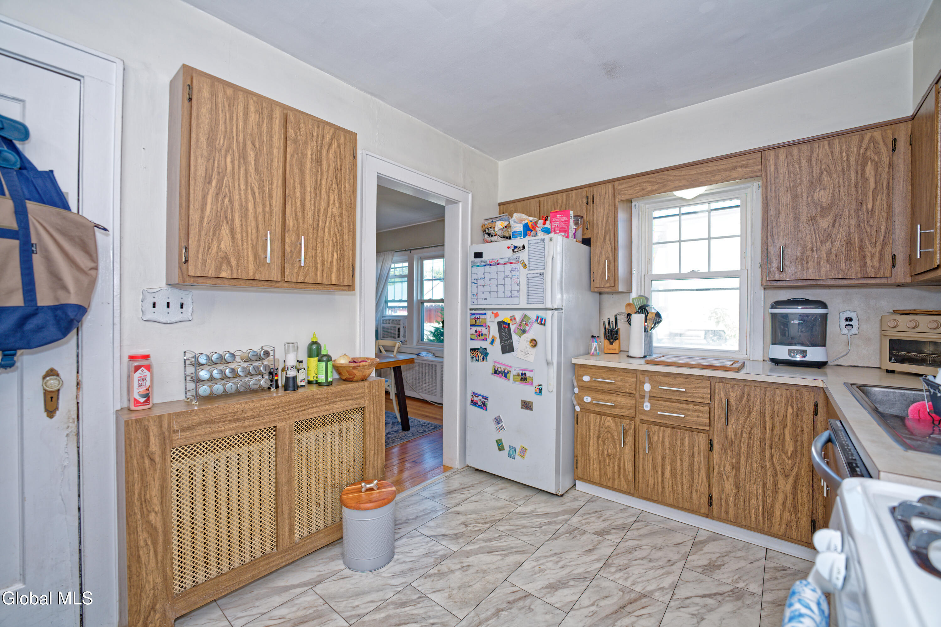 688 Hoosick Road Brunswick, NY 12180 - Photo 12 of 35 3 Kitchen 4