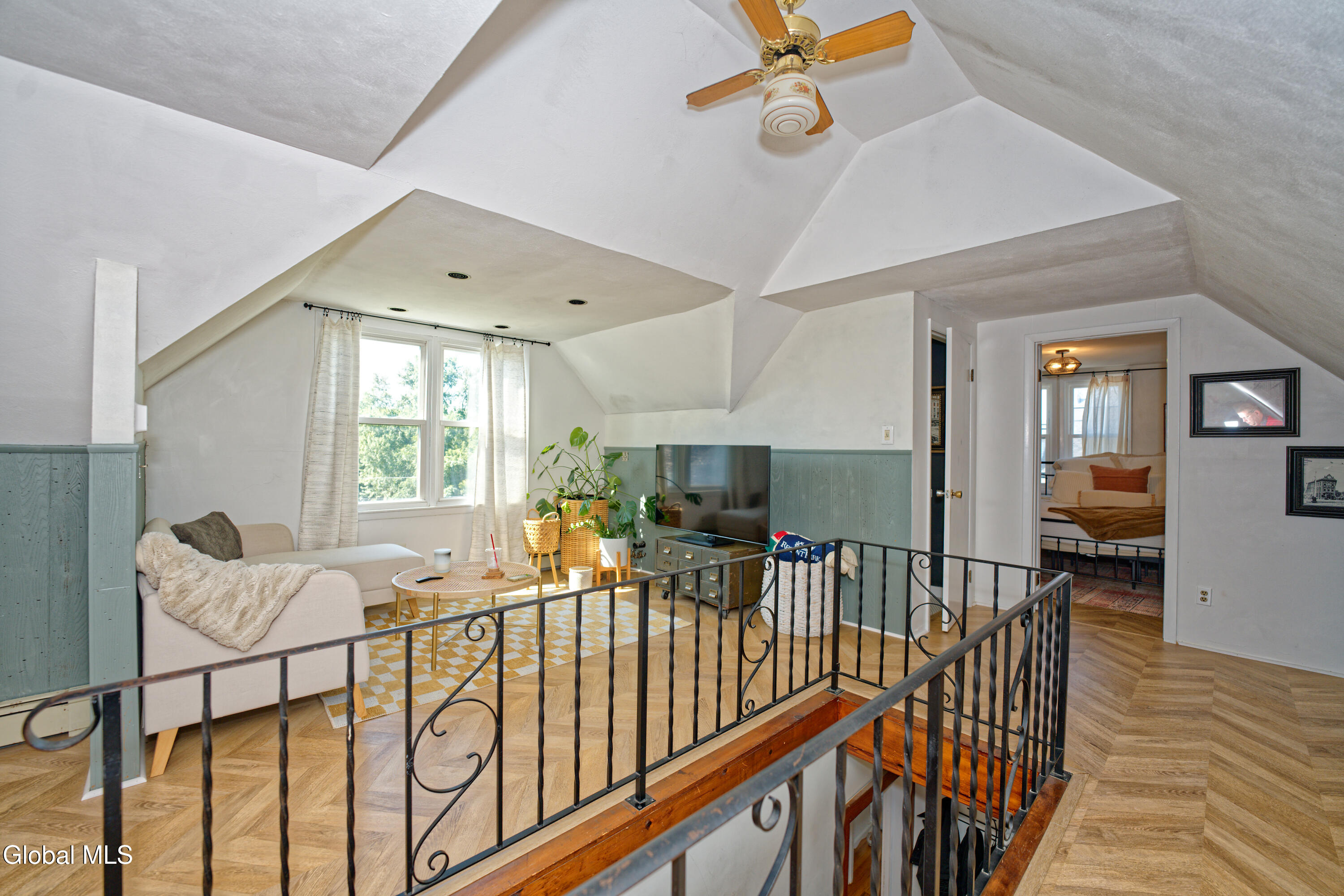 688 Hoosick Road Brunswick, NY 12180 - Photo 19 of 35 4 Landing 3