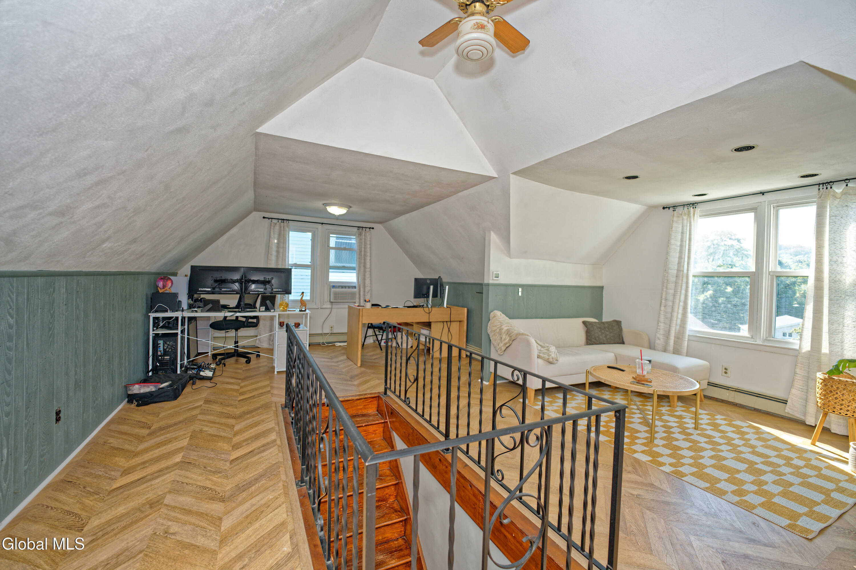 688 Hoosick Road Brunswick, NY 12180 - Photo 20 of 35 4 Landing 4