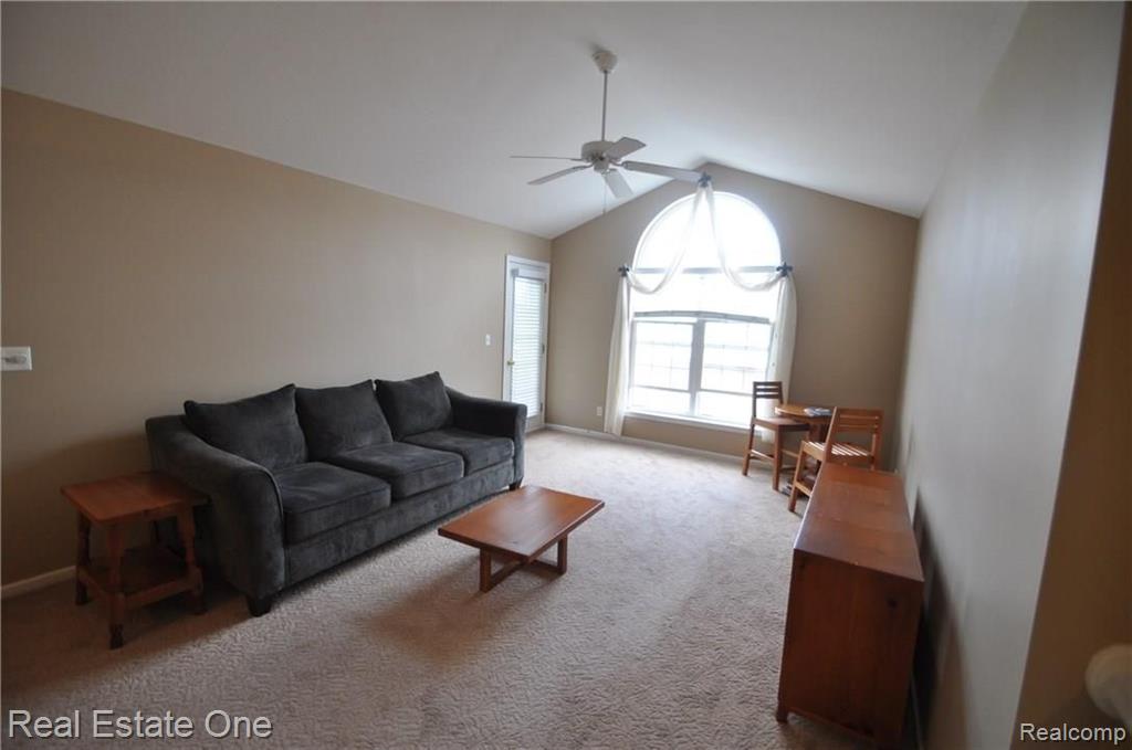 3395 Tremonte Circle, Unit 203 Rochester, MI 48306 - Photo 8 of 25