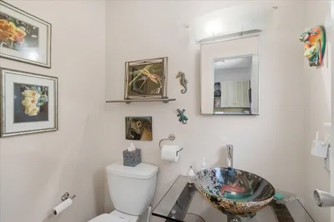 $1,851,000 | 121 Montauk Highway, Quogue, NY 11959