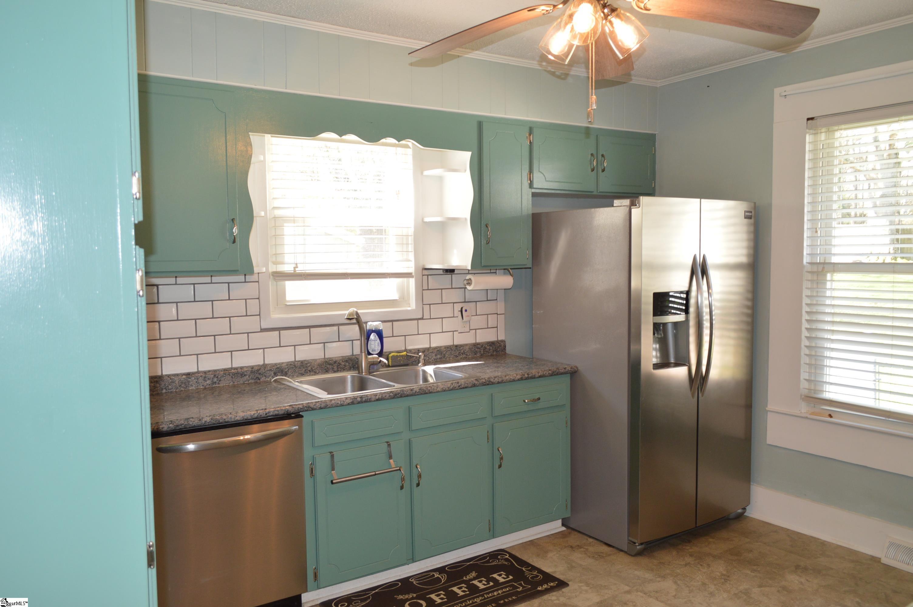 108 Clayton Street Greer, SC 29650 - Photo 16 of 18