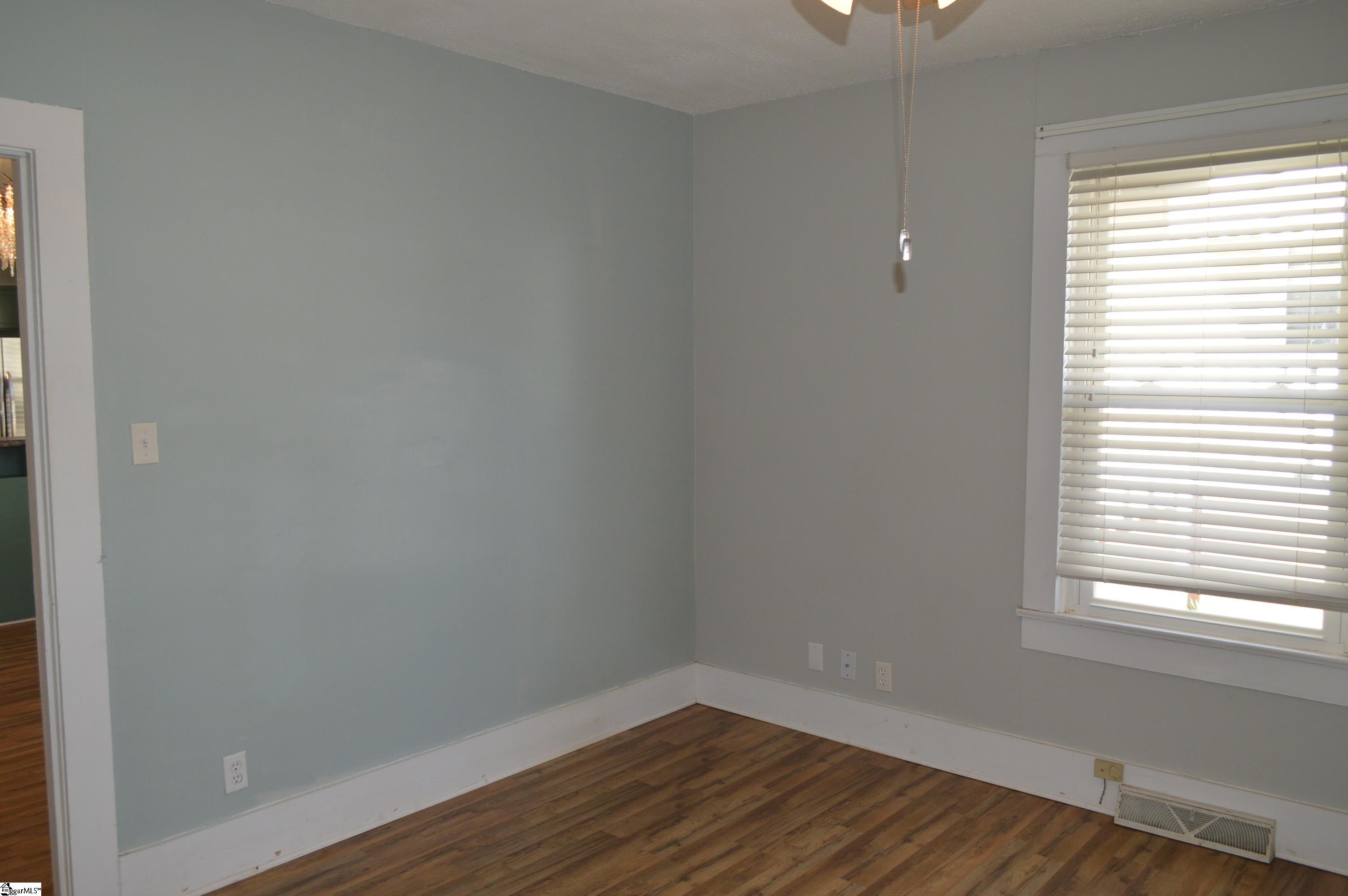 108 Clayton Street Greer, SC 29650 - Photo 6 of 18