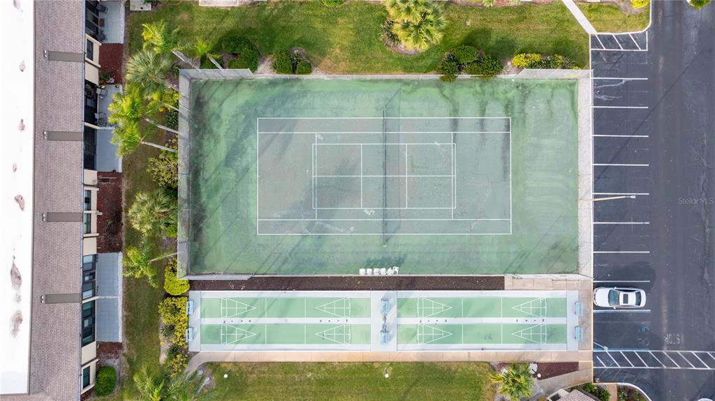 12300 Vonn Road, Unit 1205 Largo, FL 33774 - Photo 29 of 32 a view of a glass door