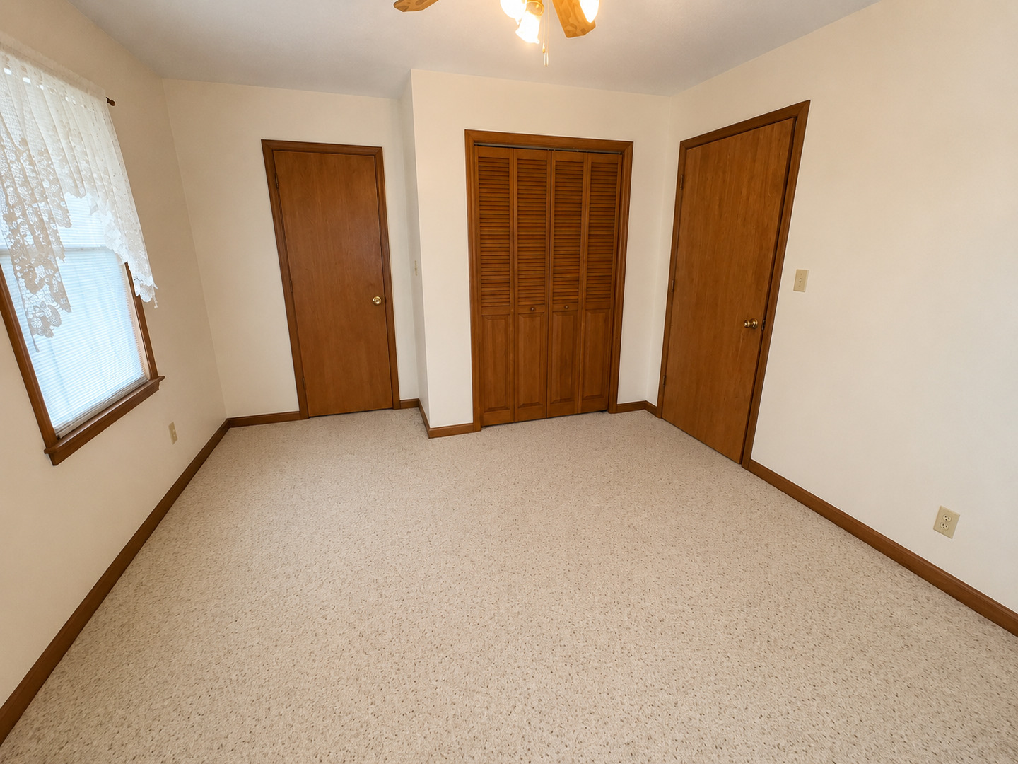 27712 West 17th Street Road Centralia, IL 62801 - Photo 23 of 50