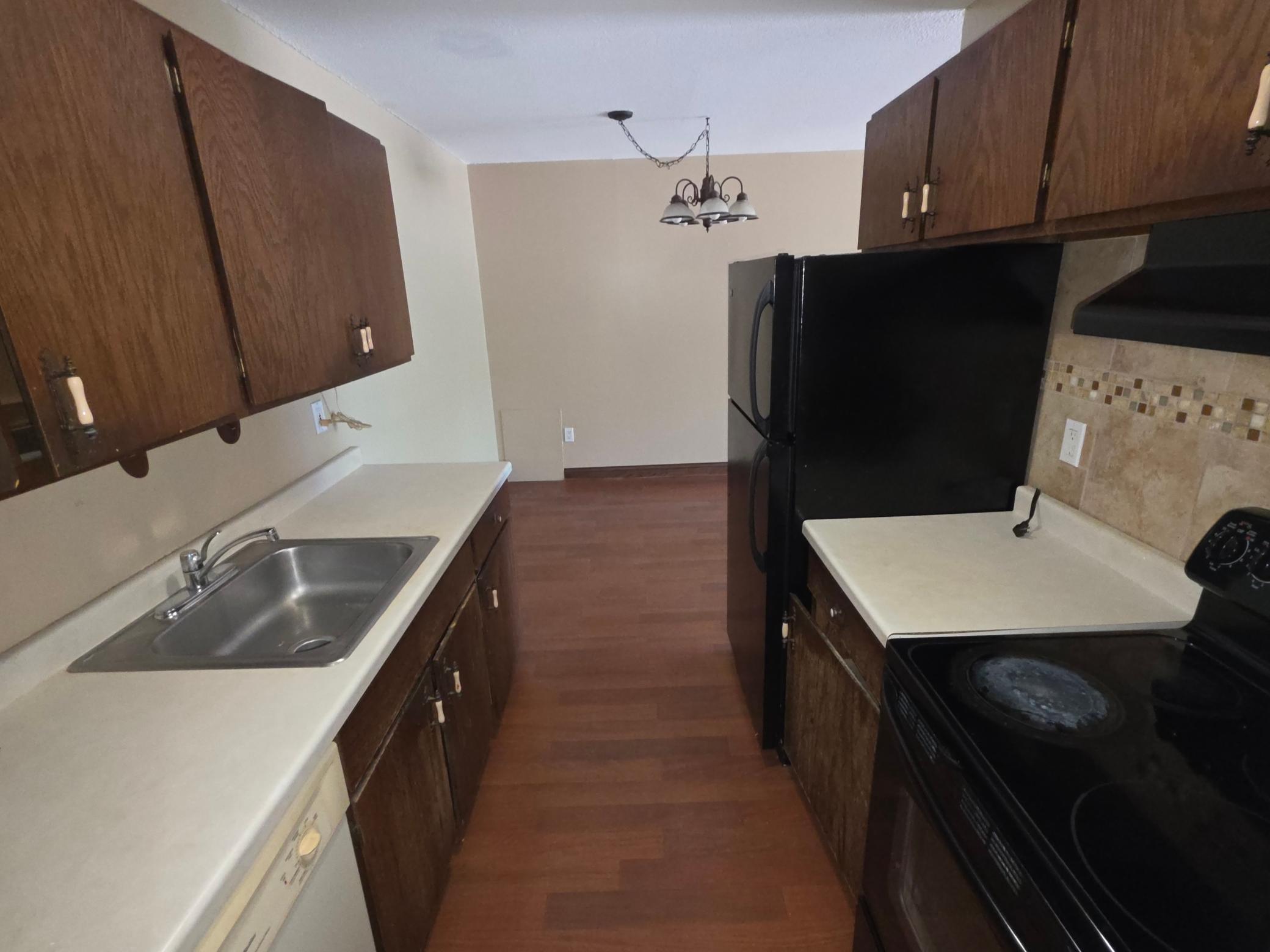 3431 Kent Street, Unit 813 Shoreview, MN 55126 - Photo 6 of 11