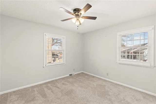 $359,000 | 505 Southview Drive, Richmond, MO 64085