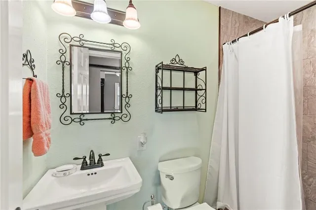 $359,000 | 505 Southview Drive, Richmond, MO 64085