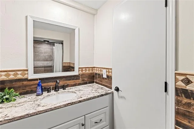 $359,000 | 505 Southview Drive, Richmond, MO 64085