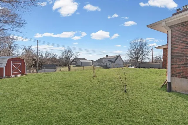 $359,000 | 505 Southview Drive, Richmond, MO 64085