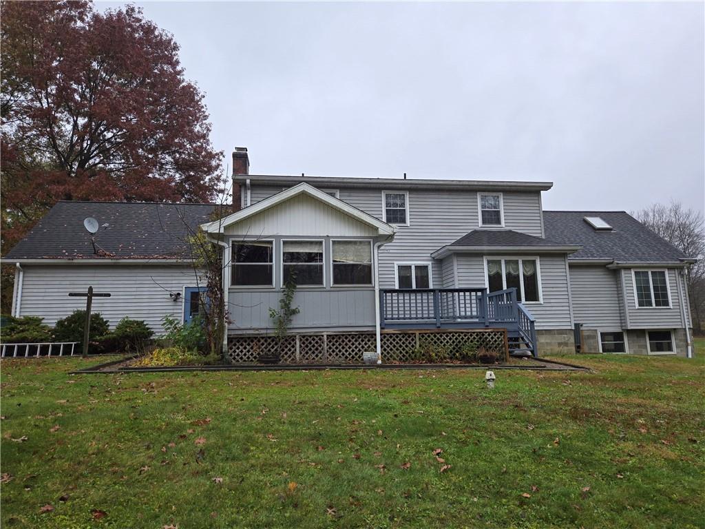 205 Hamburg Road Greenville, PA 16125 - Photo 2 of 39 front view of a house with a yard