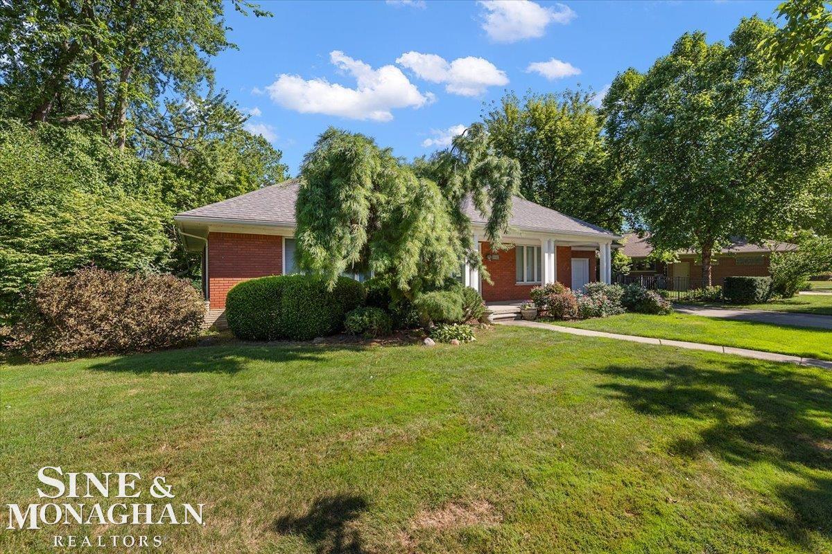 1221 North Renaud Road Grosse Pointe Woods, MI 48236 - Photo 50 of 54