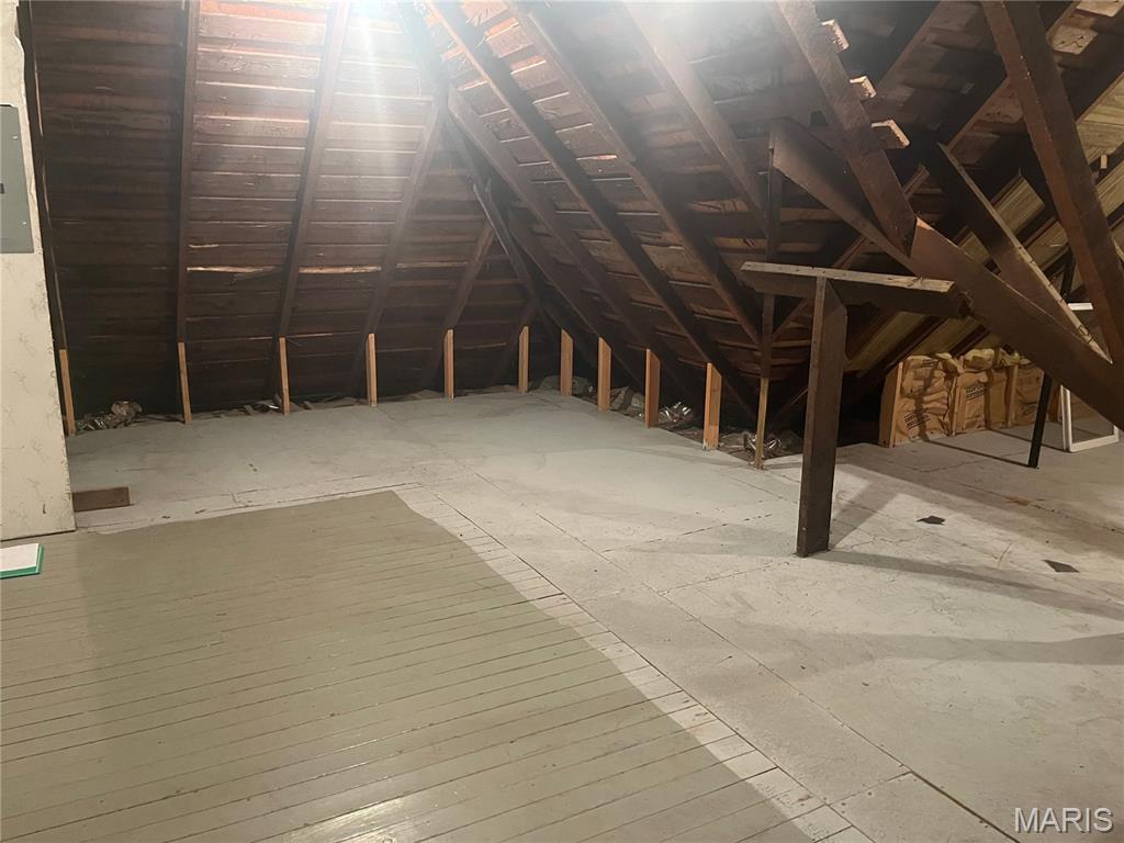 404 Maple Carrollton, IL 62016 - Photo 19 of 22