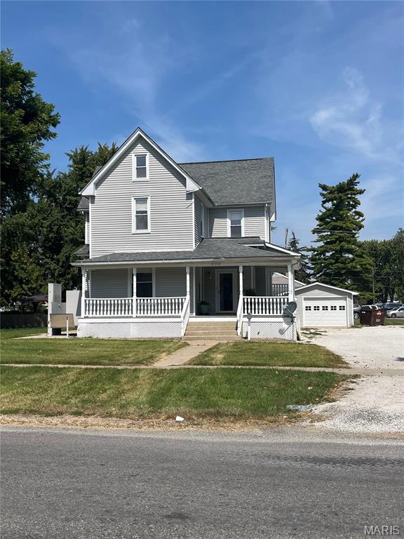 404 Maple Carrollton, IL 62016 - Photo 2 of 22