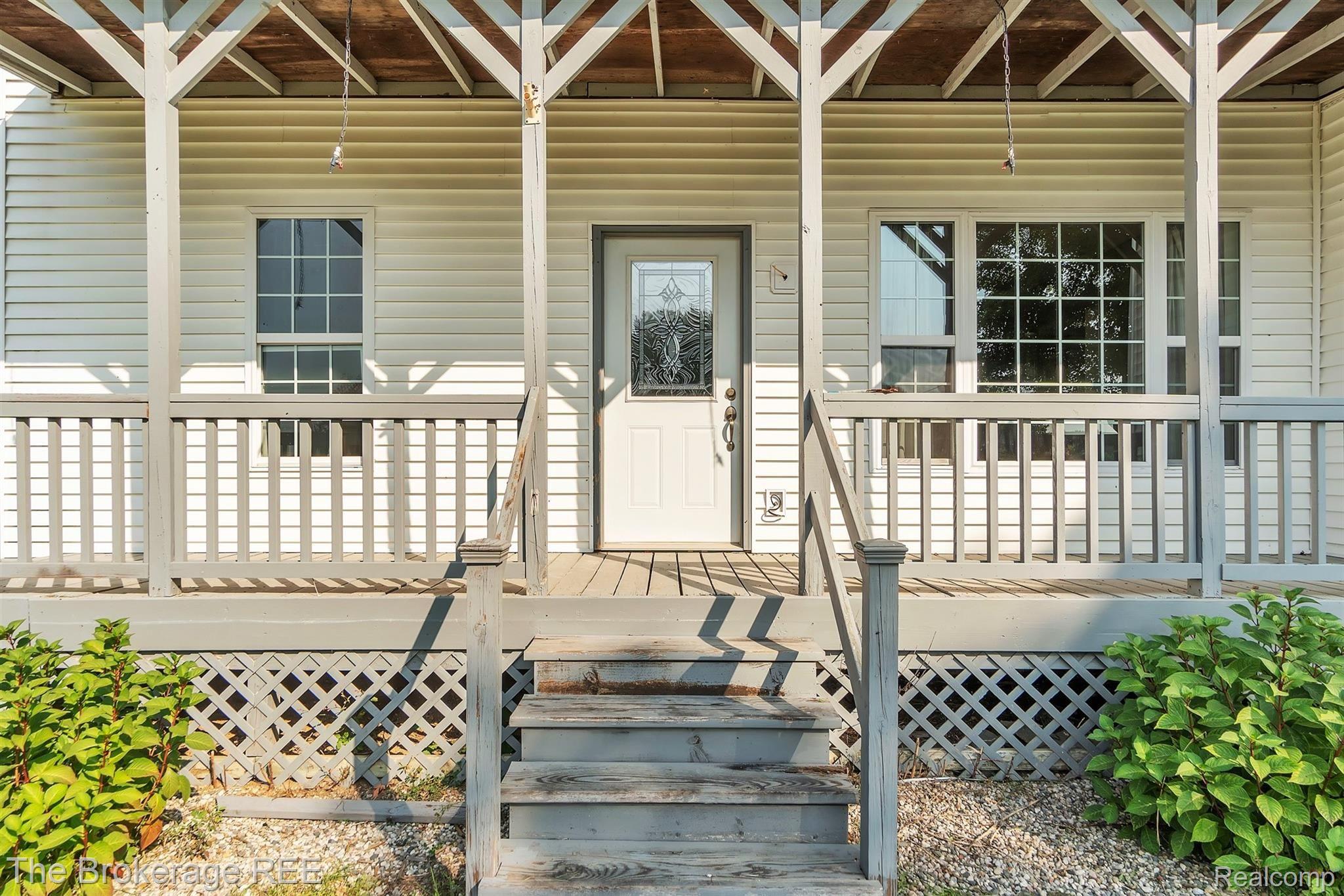 4730 West Lake Road Columbiaville, MI 48421 - Photo 7 of 72 05-4730 W Lake Rd-windowstill-reale.jpg