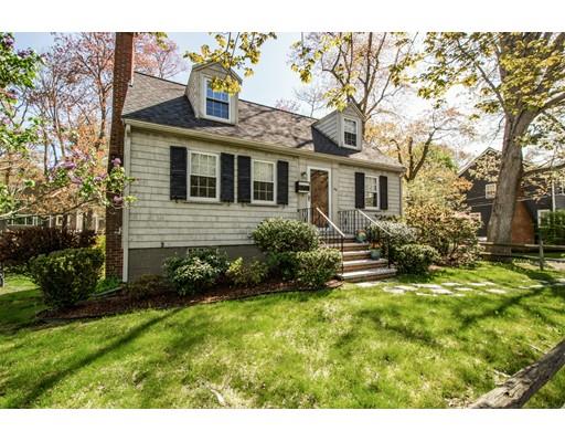 44 Lyman Road Milton, MA 02186 - Photo 3 of 24 Gallery Image 3