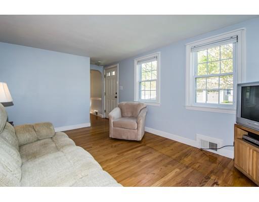 44 Lyman Road Milton, MA 02186 - Photo 7 of 24 Gallery Image 7