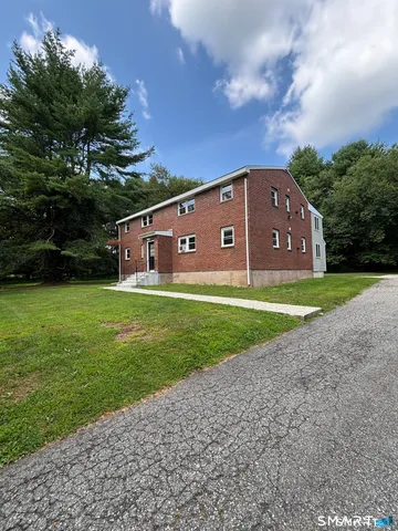 $1,850 | 103 Hebron Road, Marlborough, CT 06447