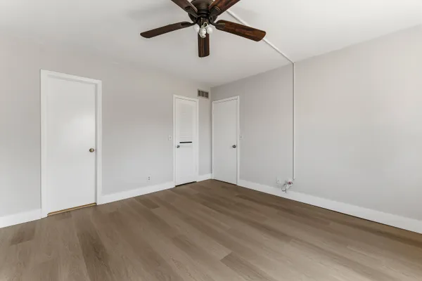 $2,000 | 1638 Embassy Drive, Unit 208, West Palm Beach, FL 33401