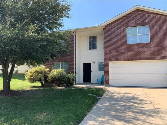 $1,900 | 161 Peppergrass Cove, Kyle, TX 78640