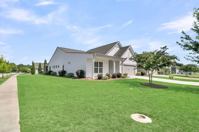 $659,000 | 126 Hedera Court, Summerville, SC 29486