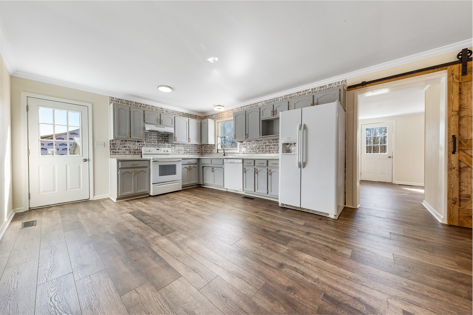 810 Old W Point Road Smithville, TN 37166 - Photo 8 of 25 Gallery Image 8