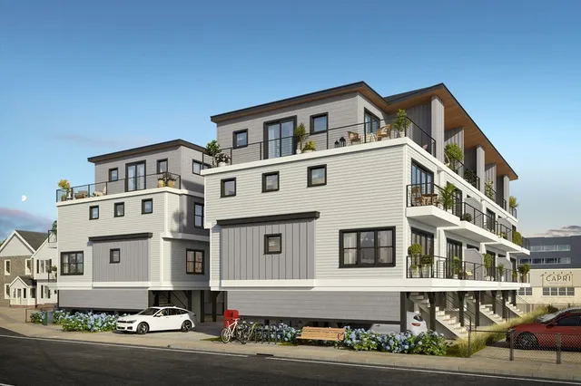 $949,900 | 16 North End Boulevard, Unit 12, Salisbury, MA 01952
