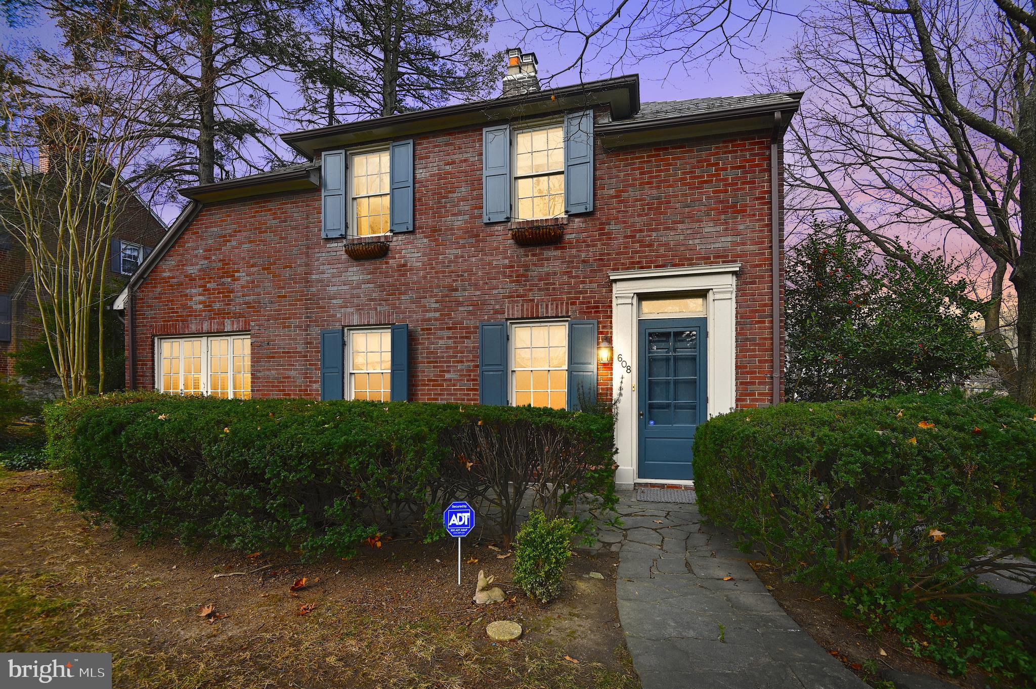 608 Hatherleigh Road Baltimore, MD 21212 - Photo 1 of 65 Evening view