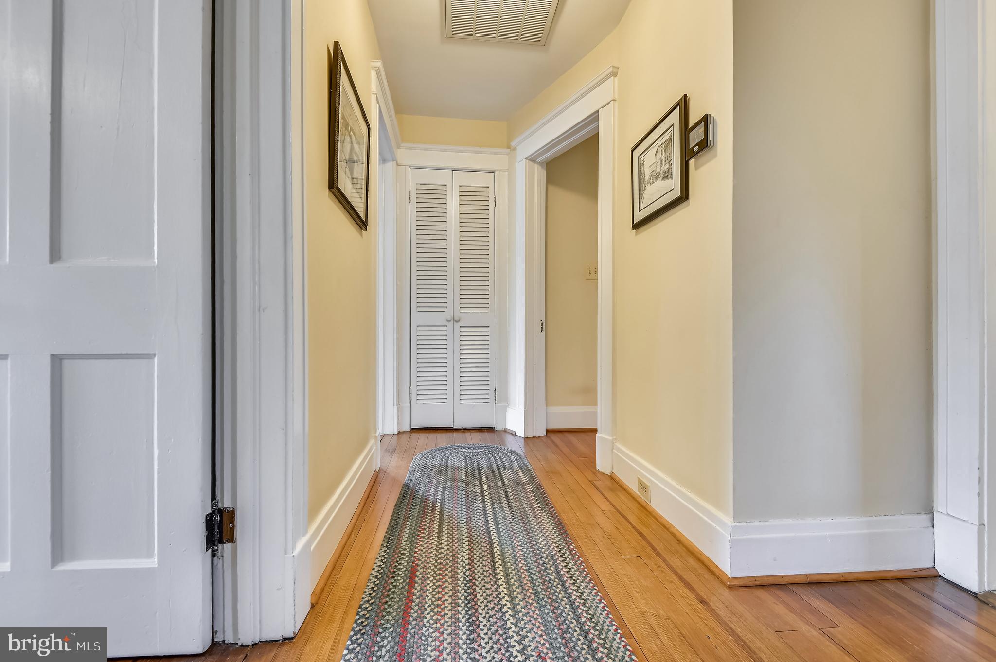 608 Hatherleigh Road Baltimore, MD 21212 - Photo 26 of 65 Upper Hallway