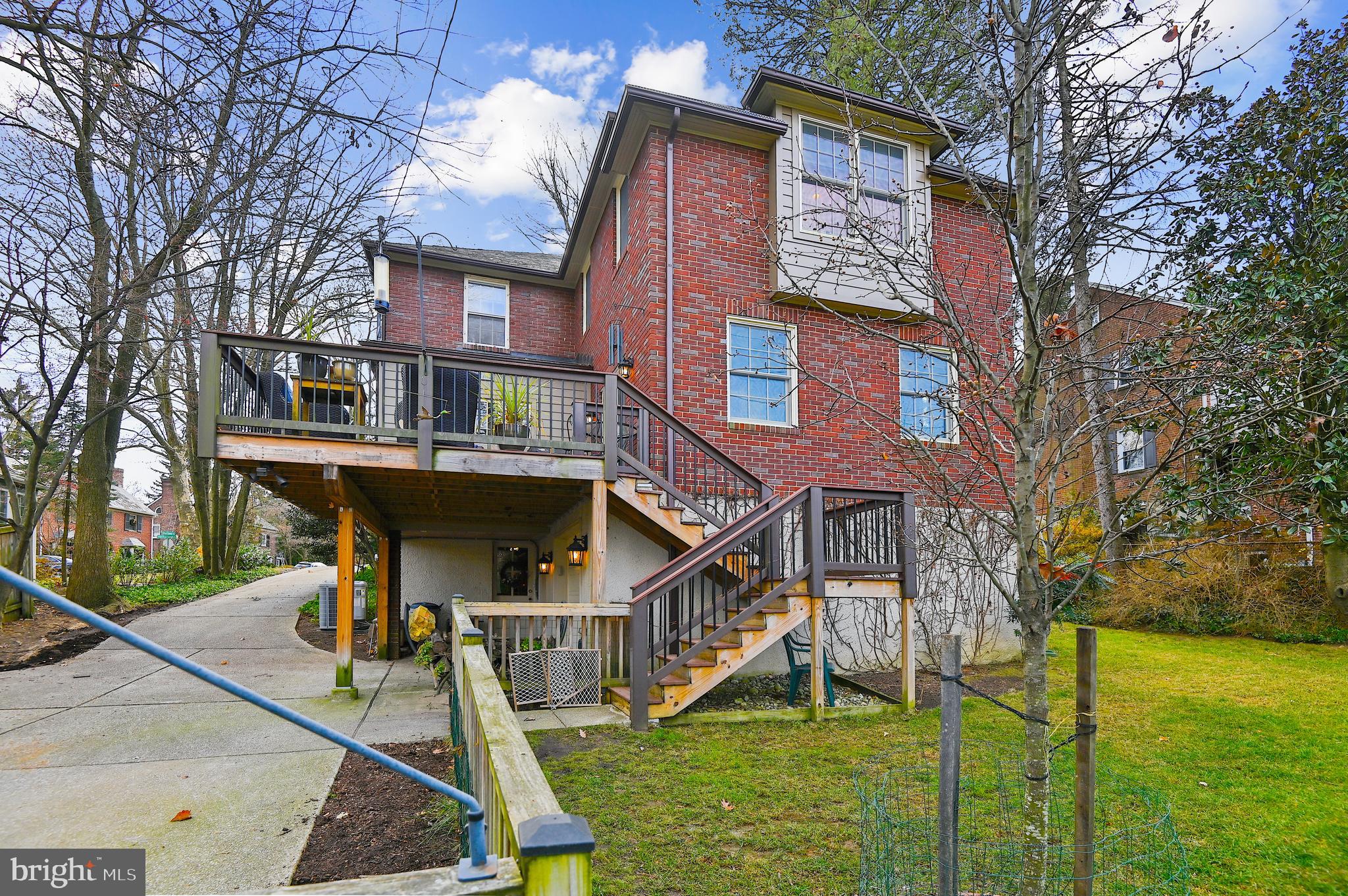 608 Hatherleigh Road Baltimore, MD 21212 - Photo 54 of 65 Stair Case to Deck