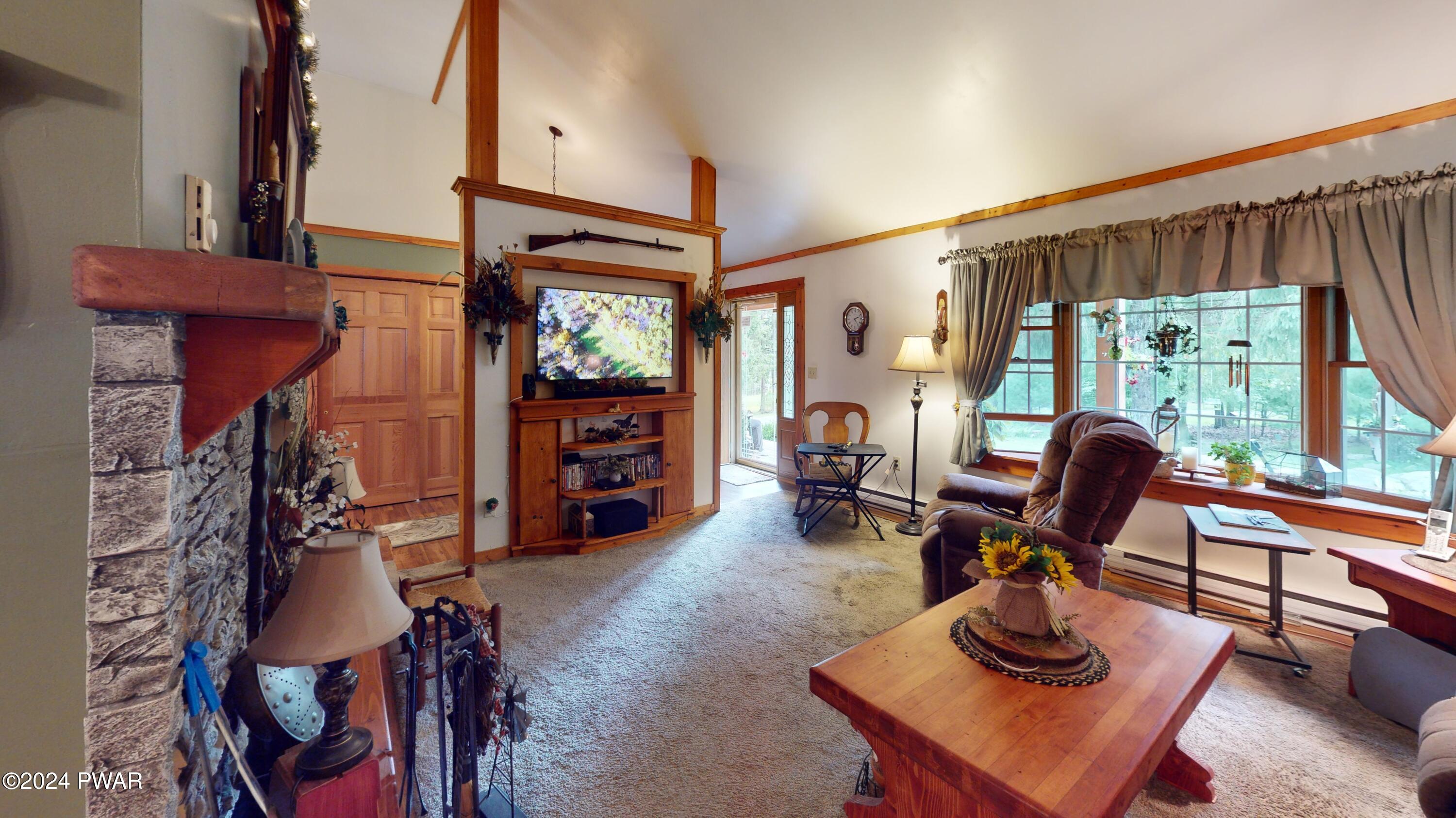 644 Raymondskill Road Milford, PA 18337 - Photo 28 of 65 Custom built entertainment center