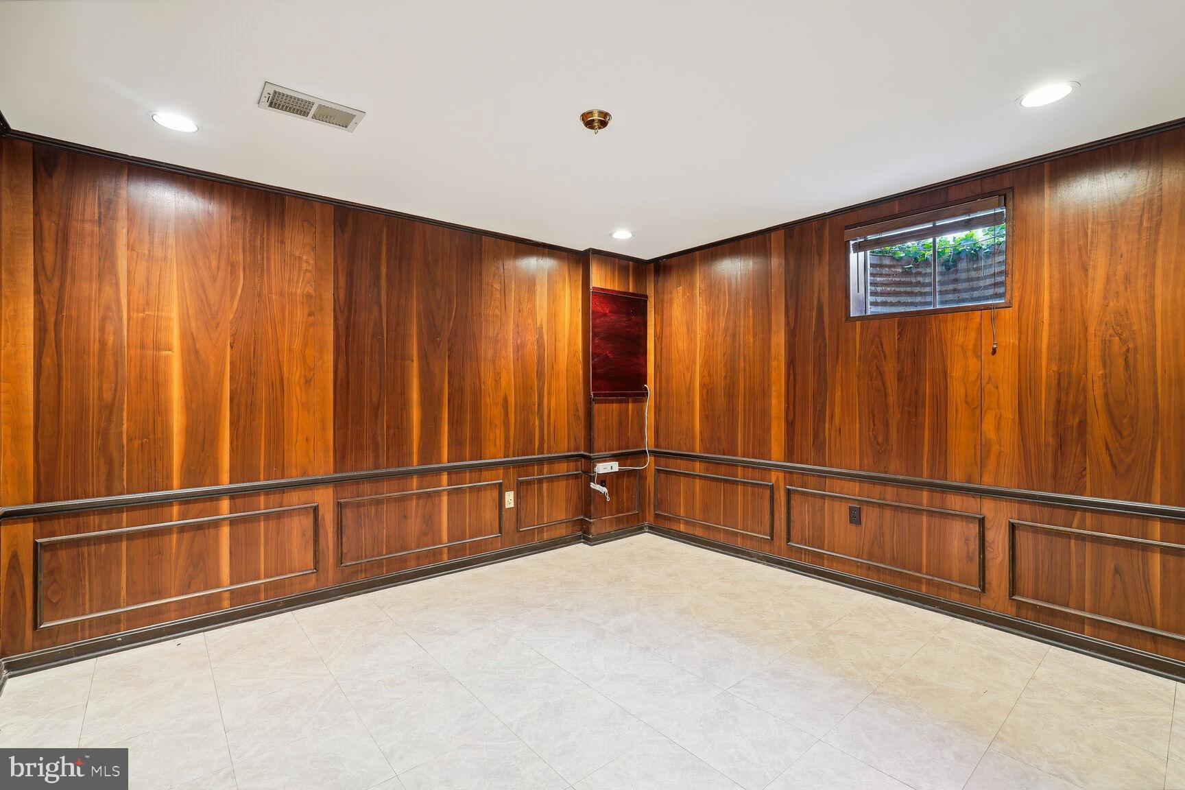 4719 River Road Bethesda, MD 20816 - Photo 17 of 21 Gallery Image 17