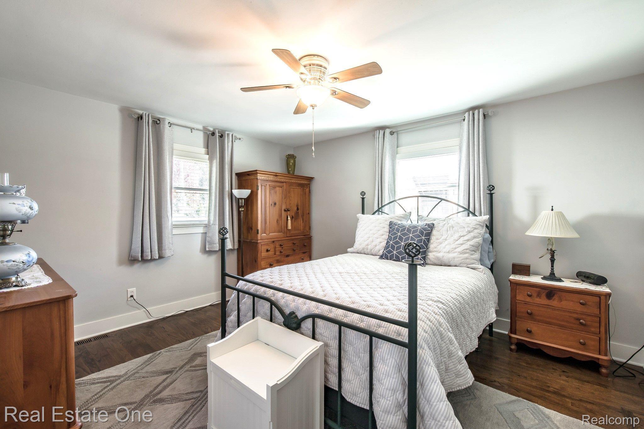 124 Ferndale Avenue Rochester, MI 48307 - Photo 25 of 49 Gallery Image 25