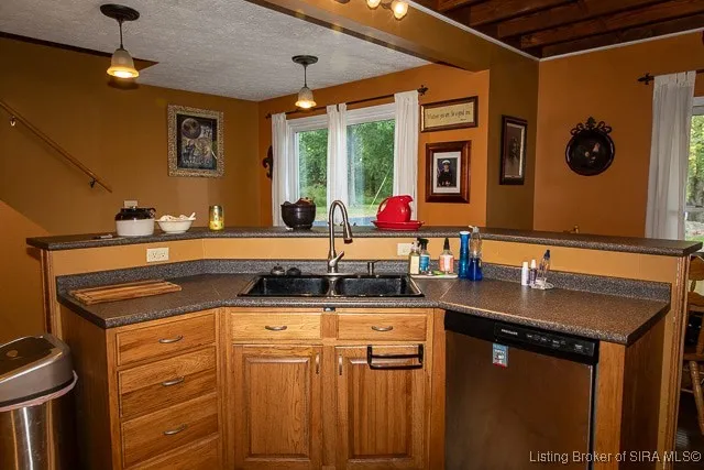 $319,900 | 10242 West Polk Road, Lexington, IN 47138