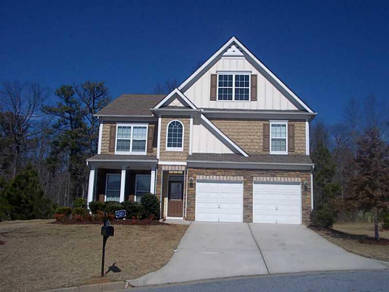 8926 Crest View Circle Union City, GA 30291 - Photo 1 of 1 Exterior Front.