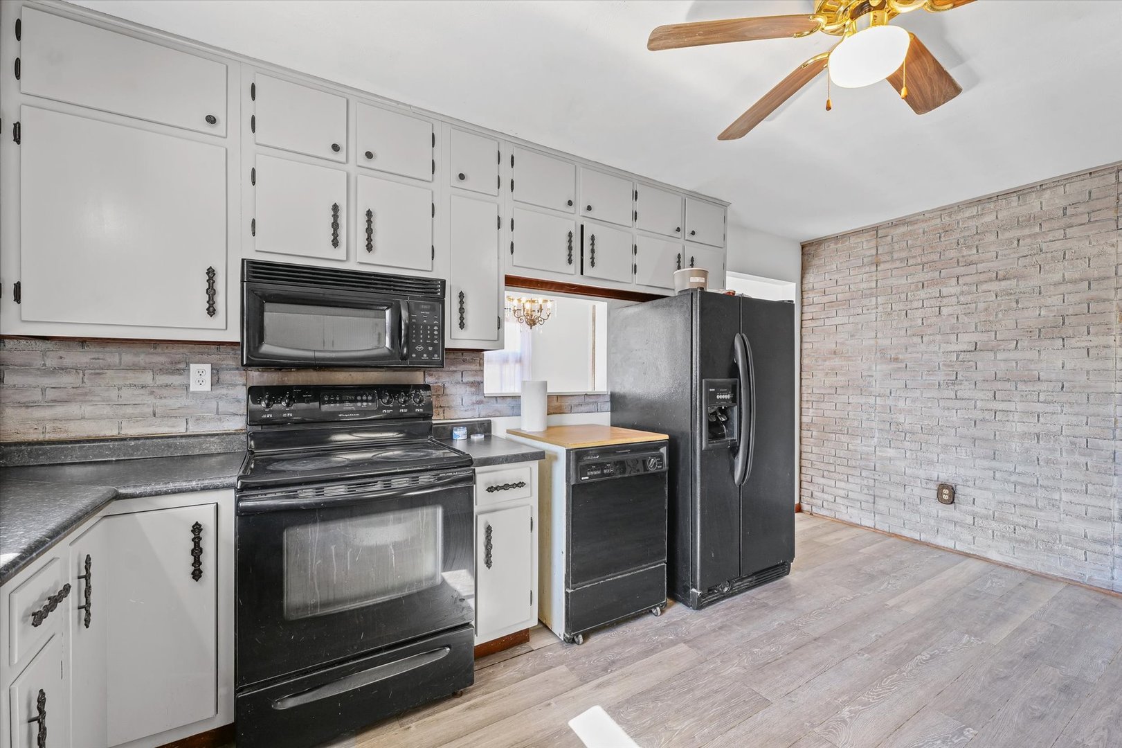 312 Prospect Avenue Paxton, IL 60957 - Photo 11 of 31