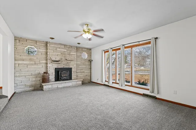 $195,000 | 312 Prospect Avenue, Paxton, IL 60957