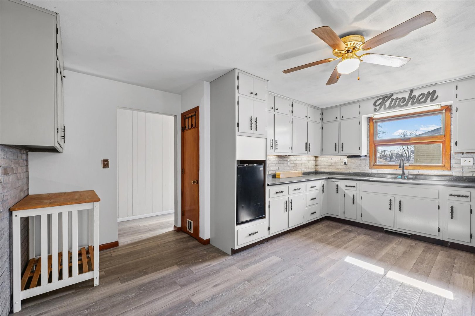 312 Prospect Avenue Paxton, IL 60957 - Photo 9 of 31